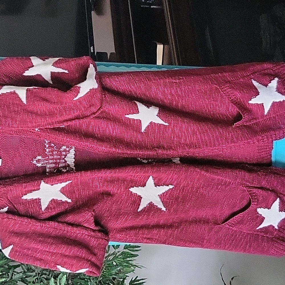 Sweater - Picture 8 of 8